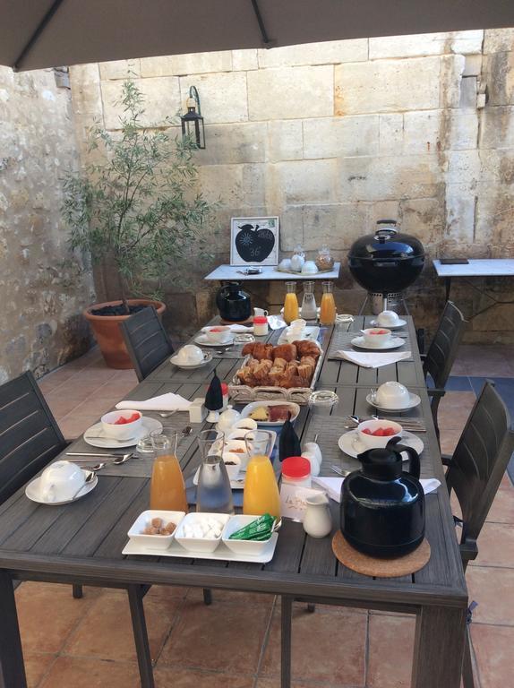 Le Patio Chambres Et Tables D'Hotes La Tour-Blanche ภายนอก รูปภาพ